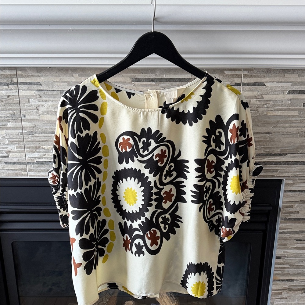 MELLODAY Floral Print Blouse in Black, Yellow, and Cream